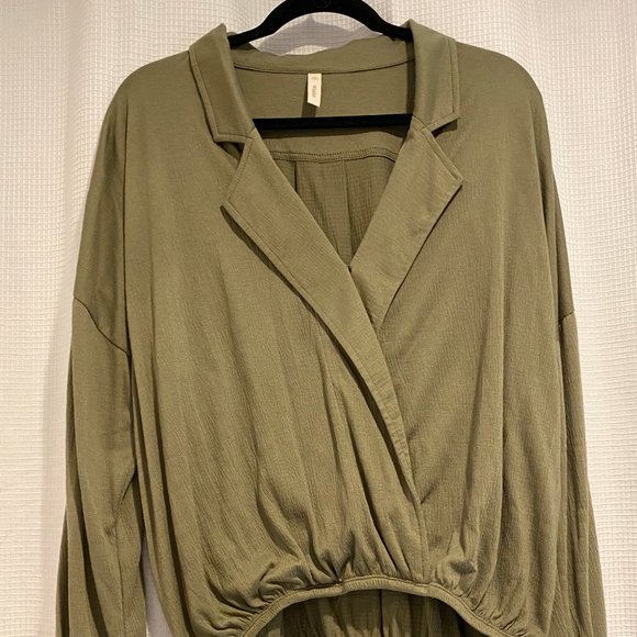 L/S Olive Blouse - Picture 1 of 2